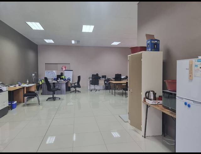 115M² RETAIL TO LET IN NELSPRUIT EXT 29